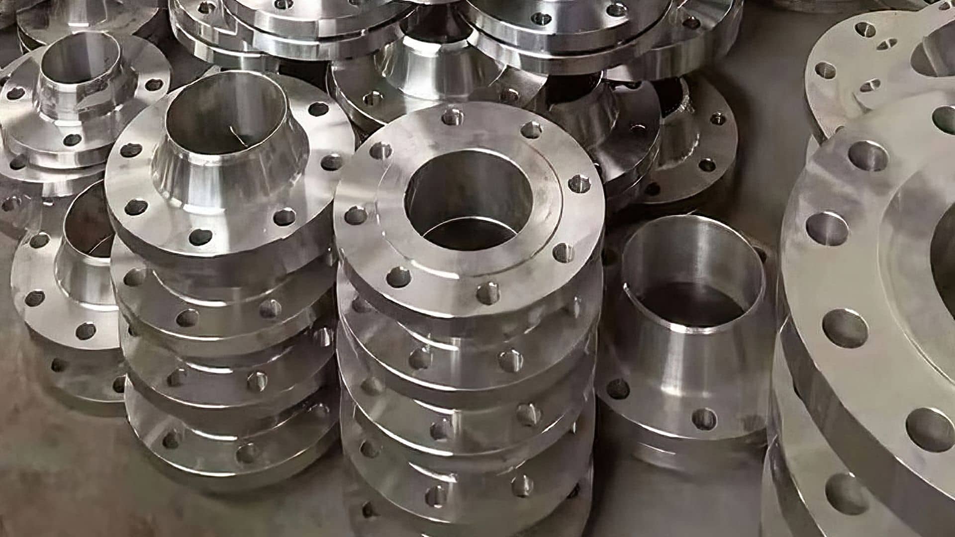 dn80碳钢法兰盖(图5) dn80碳钢法兰盖(图5)