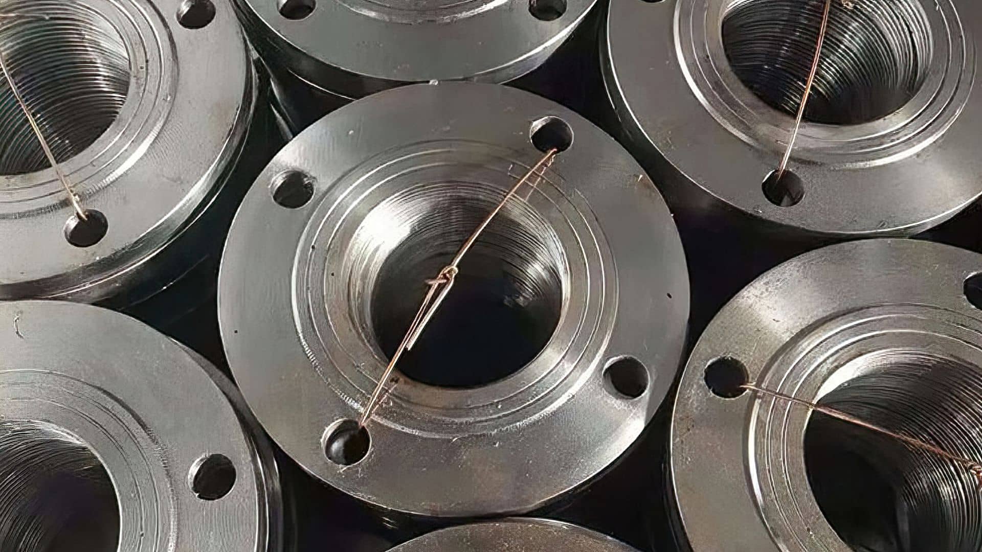 pn40带颈对焊法兰锻件价格(图1) pn40带颈对焊法兰锻件价格(图1)