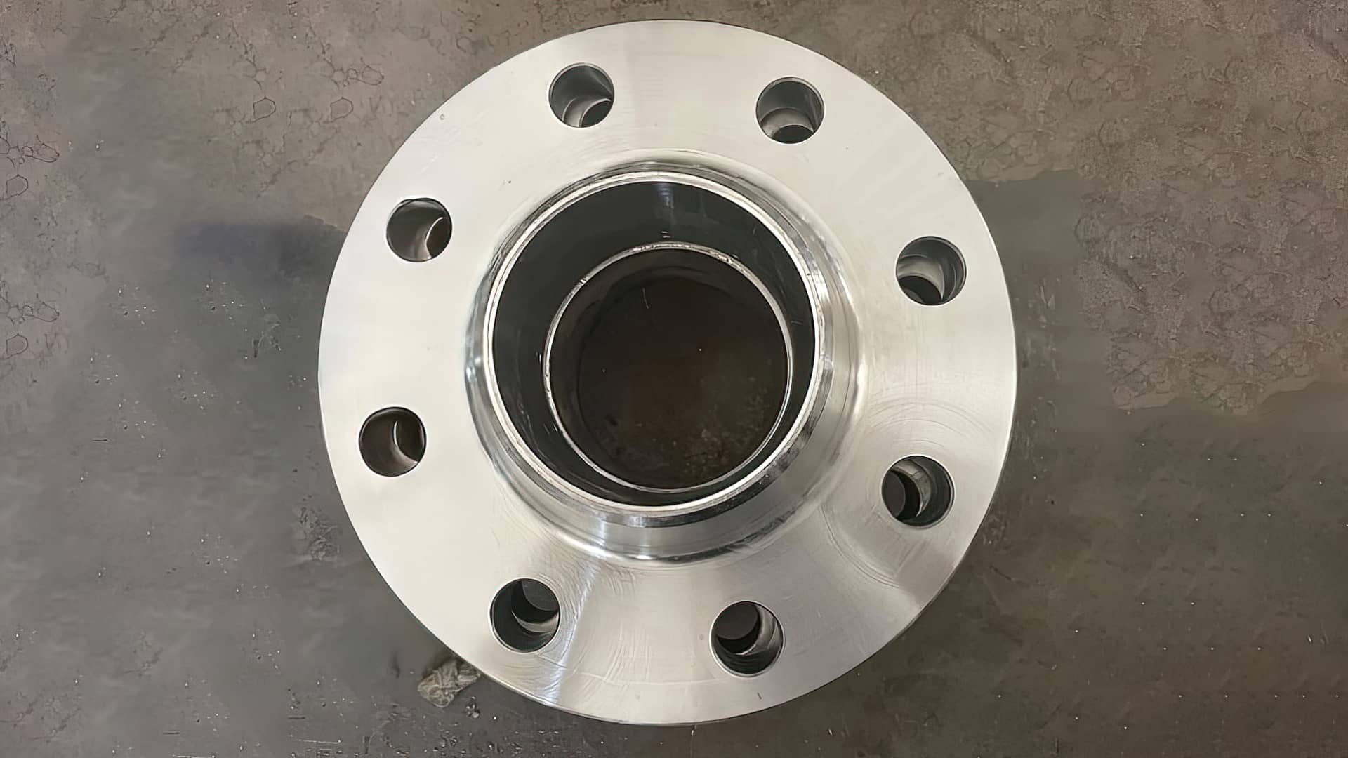 选购对焊凹面法兰盖的价格技巧(图2)