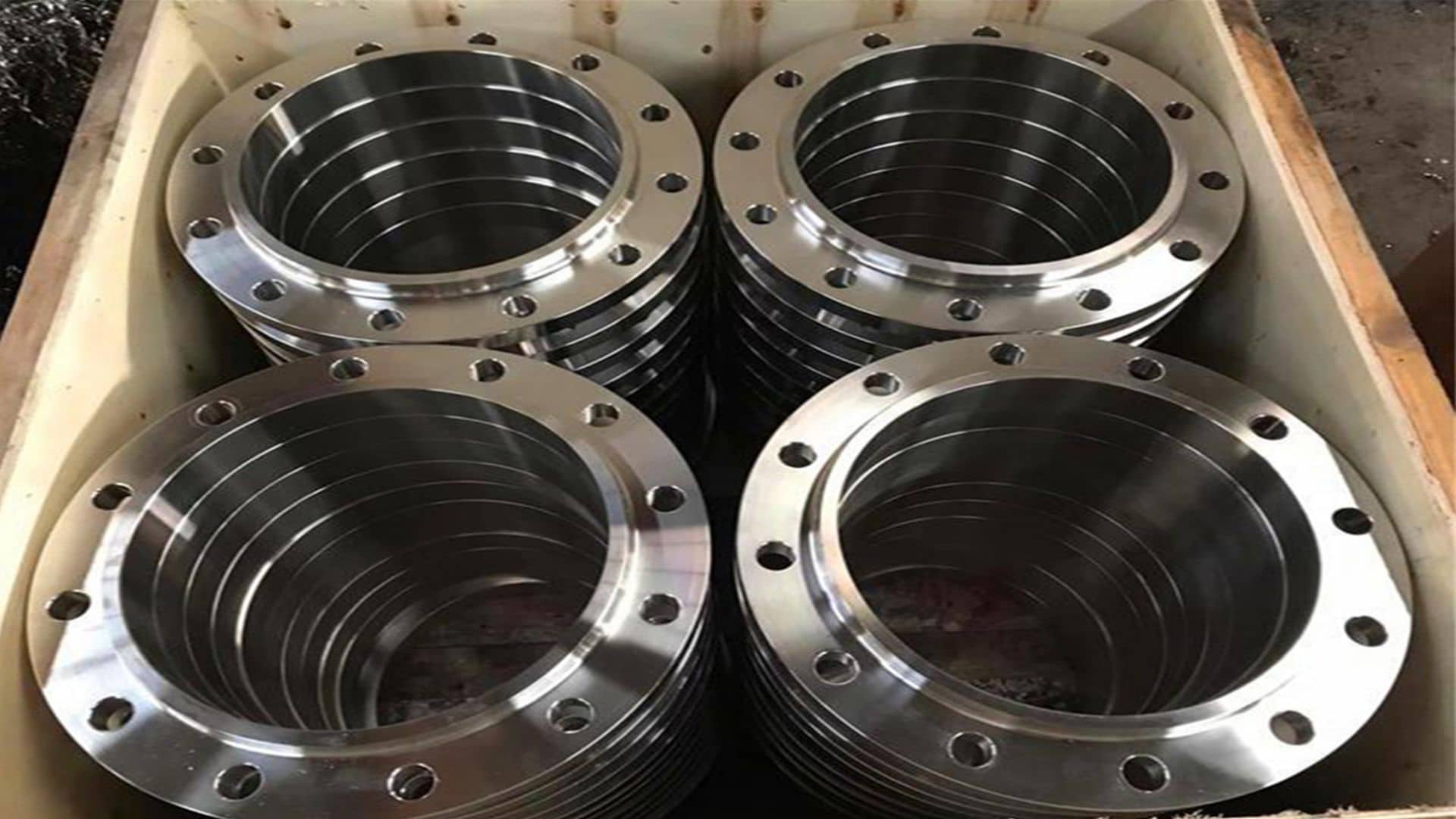 pn40带颈对焊法兰锻件价格(图2) pn40带颈对焊法兰锻件价格(图2)