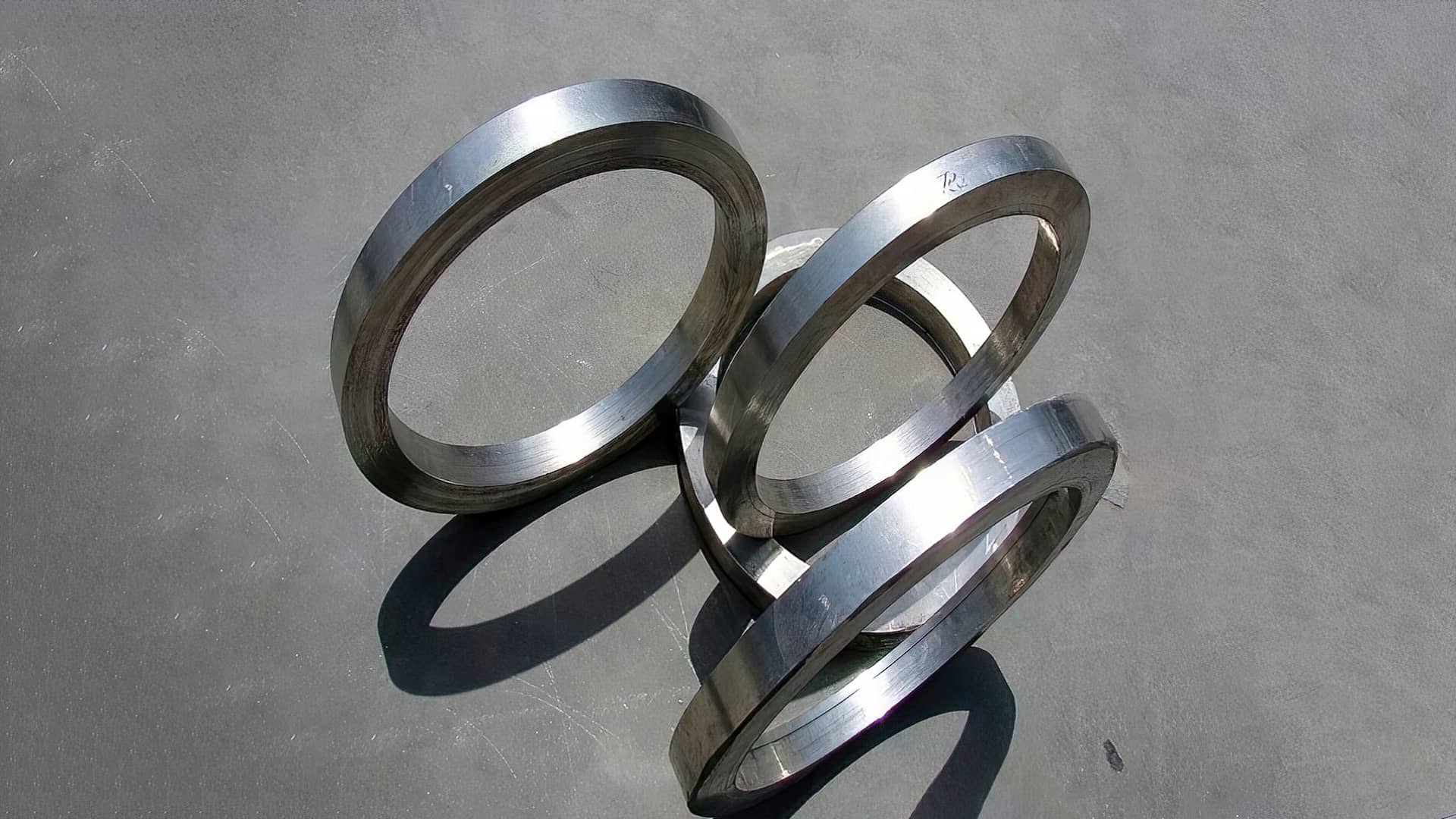 空心圈锻件是什么?价格多少钱?(图3) 空心圈锻件是什么?价格多少钱?(图3)